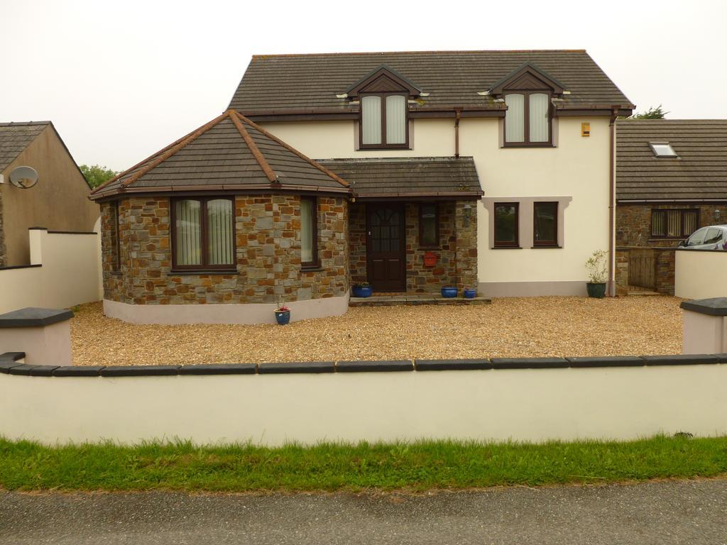 Stonecrest Kilgetty Exterior photo